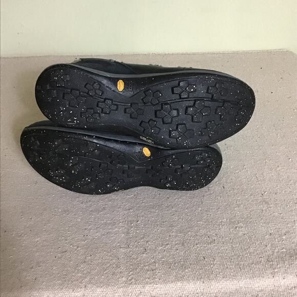 Timberland Women’s black Smart wool  leather Vibram  sole boots  Sz. 7.5 EUC - Picture 8 of 10